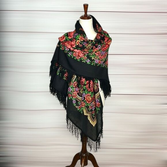 Pavlovo Posad Wool Russian Beauty Shawl Platok Large Square Scarf Wrap 56x56” - Picture 6 of 9